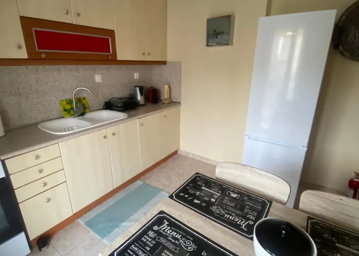 Alexandros Appartement *